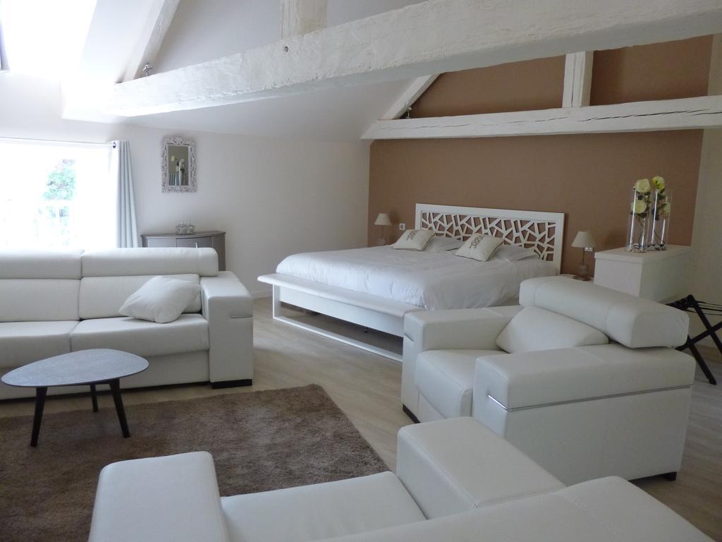 Hotel Le Saint Martin Sable-sur-Sarthe Ruang foto